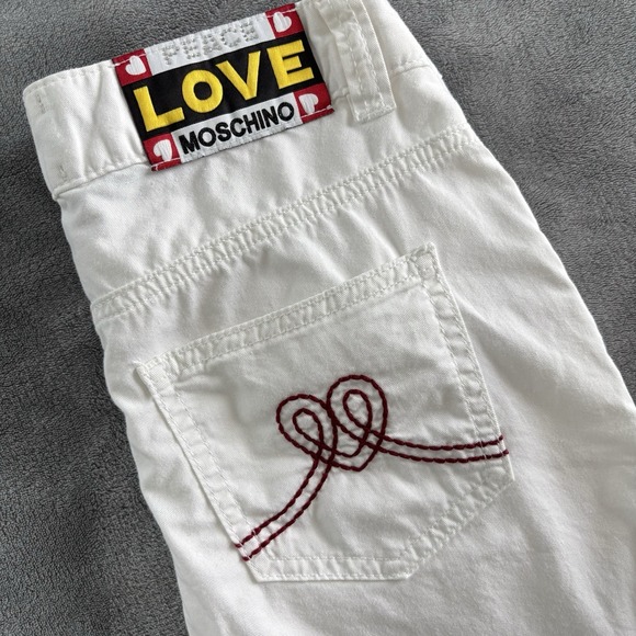 LOVE Moschino White Women's Jeans Size 25 Heart Detail Designer Denim - Picture 1 of 14